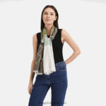 Spring/Summer 2023 Collection Stole Women Longchamp 8RTH80999 Green Light - Image 3